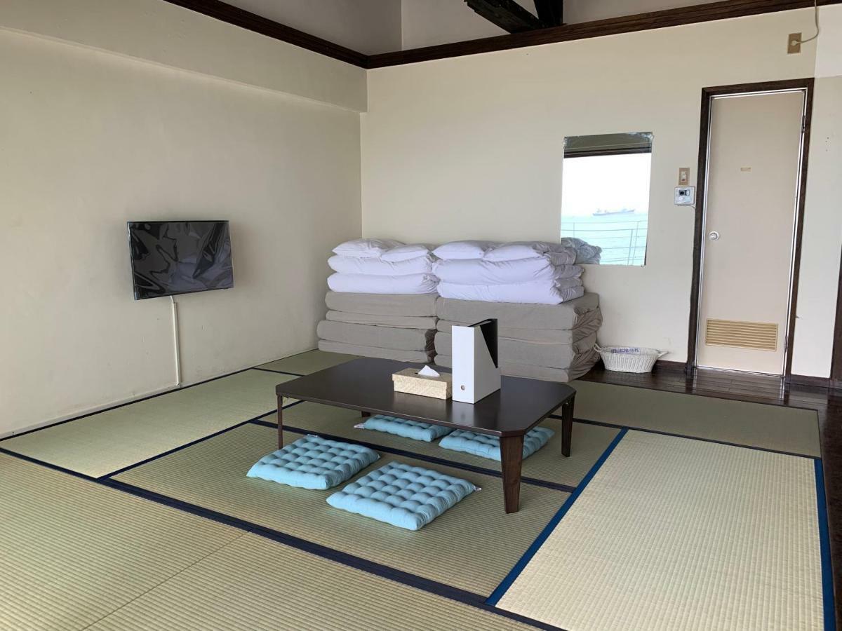Hotel & Restaurant On The Beach Lue Motobu Exterior foto
