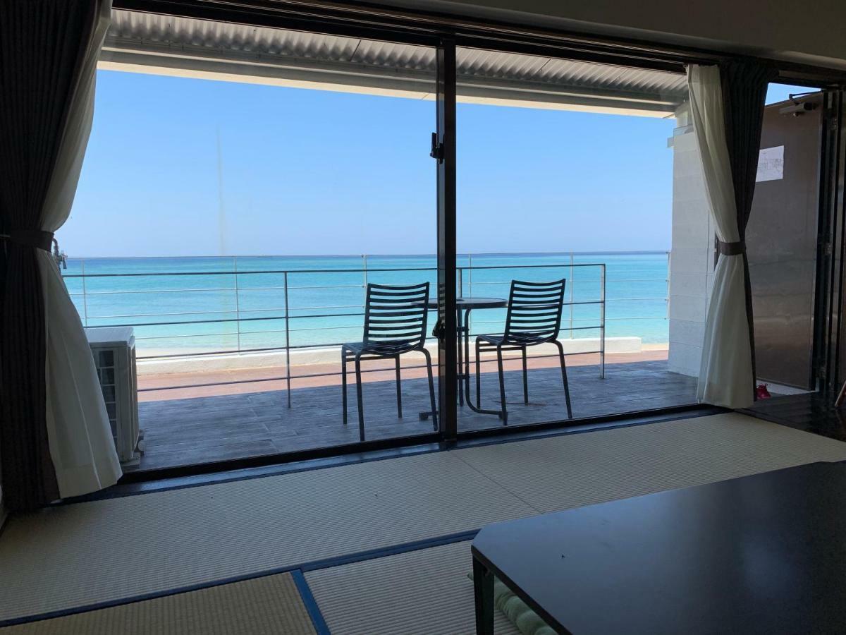 Hotel & Restaurant On The Beach Lue Motobu Exterior foto